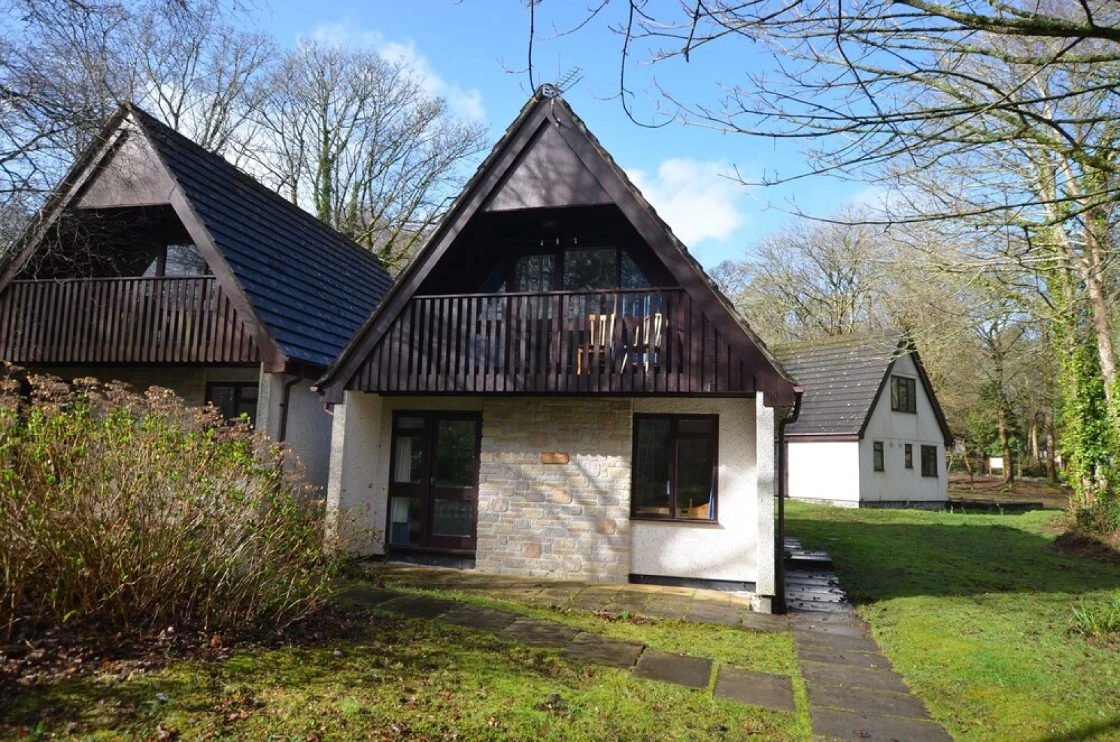 NEW 3BD Swiss Style Chalet St Ives Holiday Village