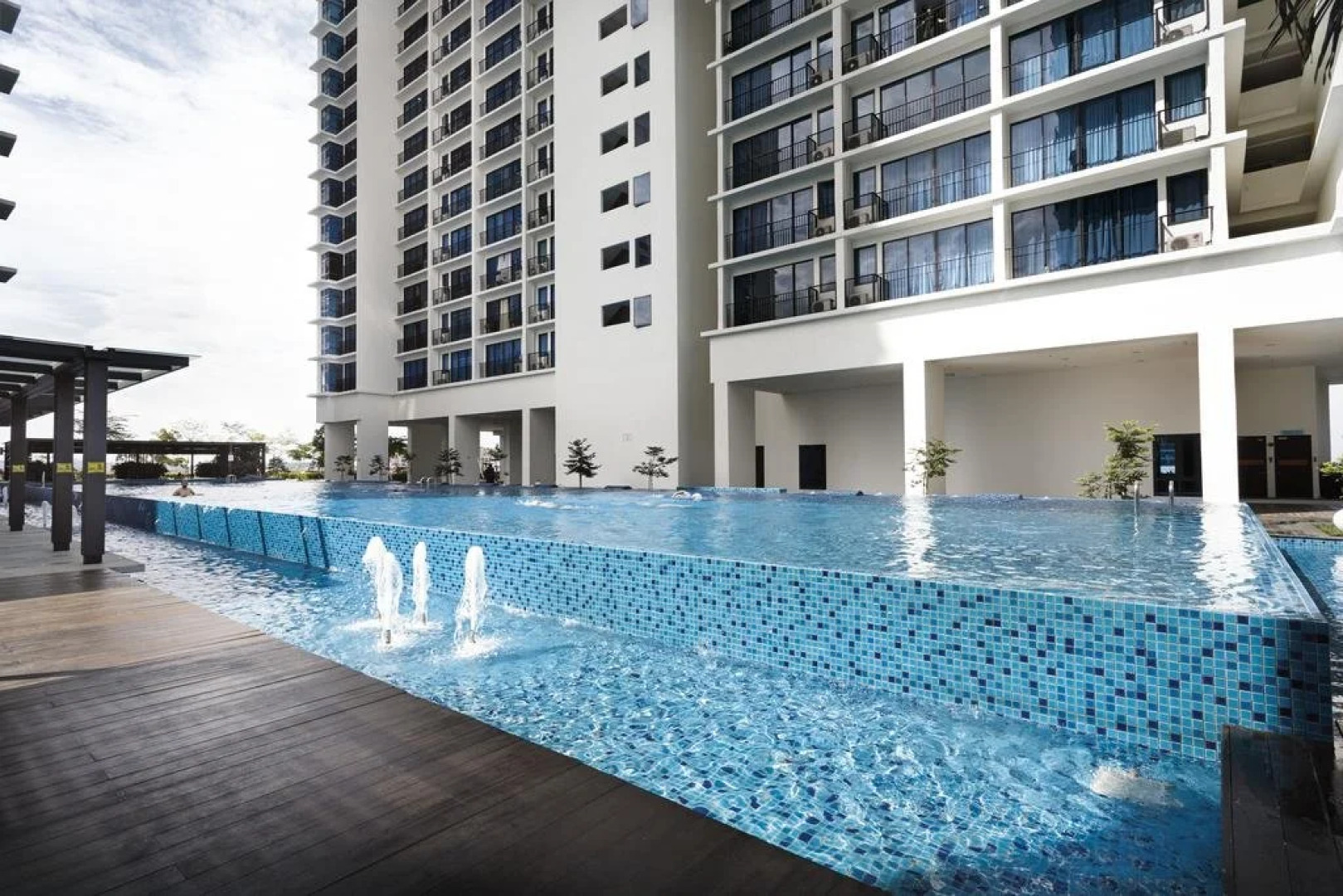 Arch Plus Studio at Trefoil Setia City