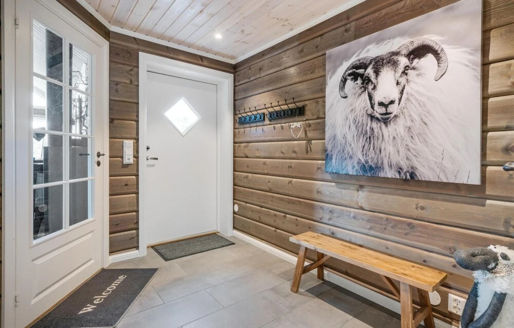 Awesome Home in Norheimsund With 3 Bedrooms and Wifi