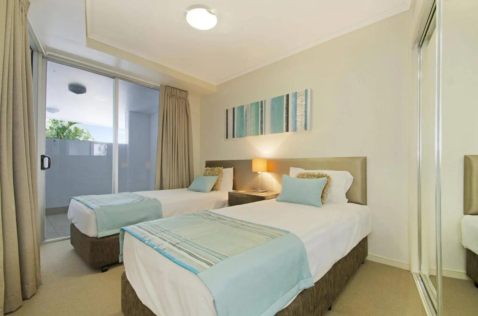 Waves Maroochy River