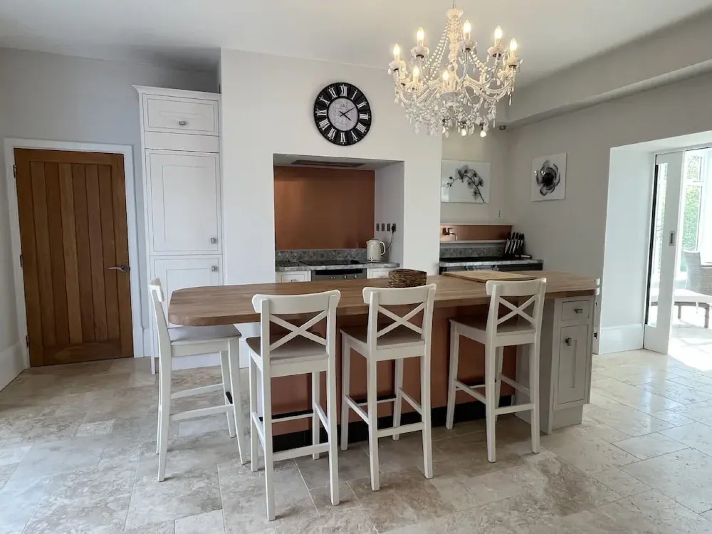 Stunning and Luxurious Manor House Holiday Home