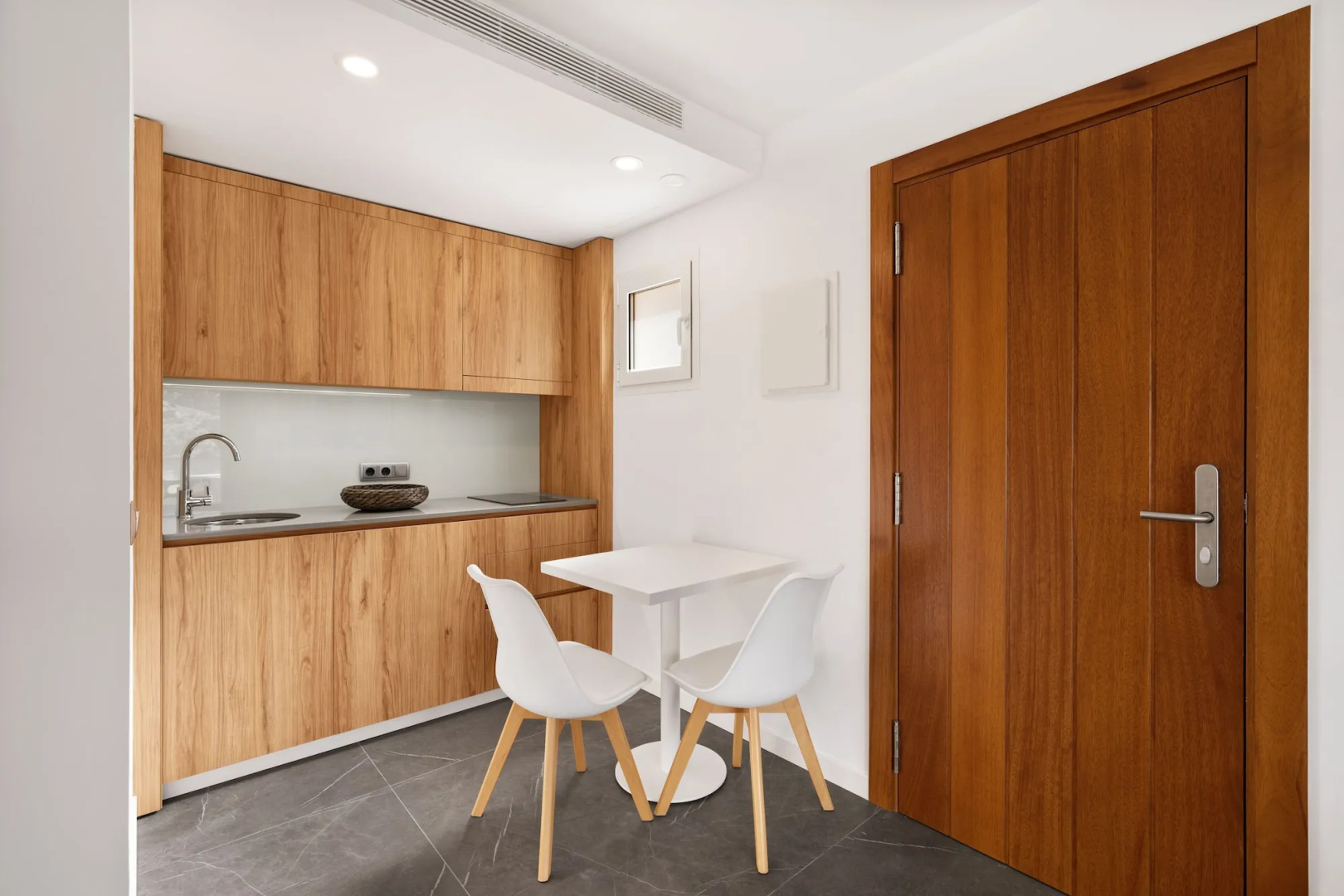 Bahía Suites Camp De Mar