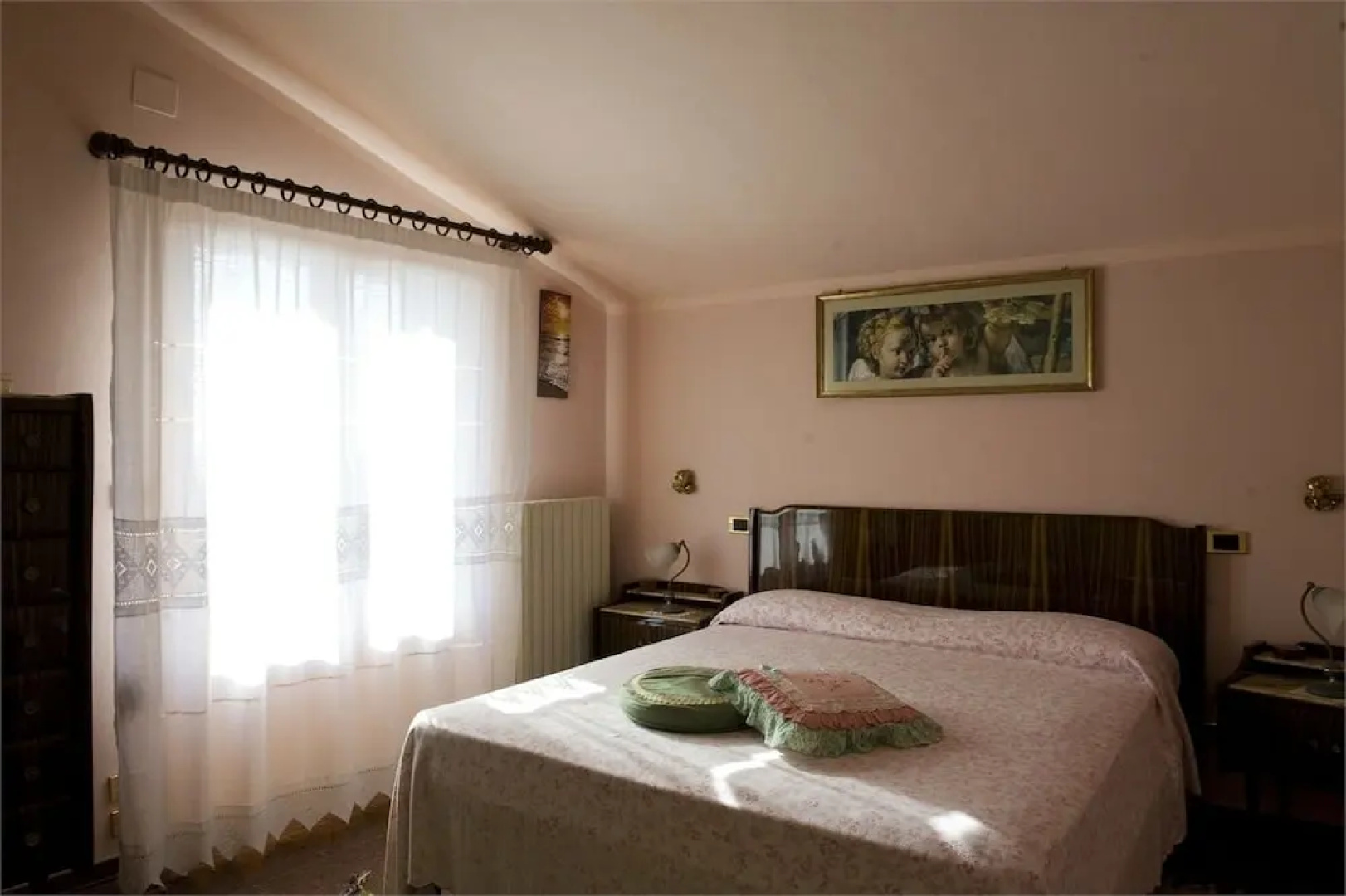 Villa Trasimeno with pool and lake view