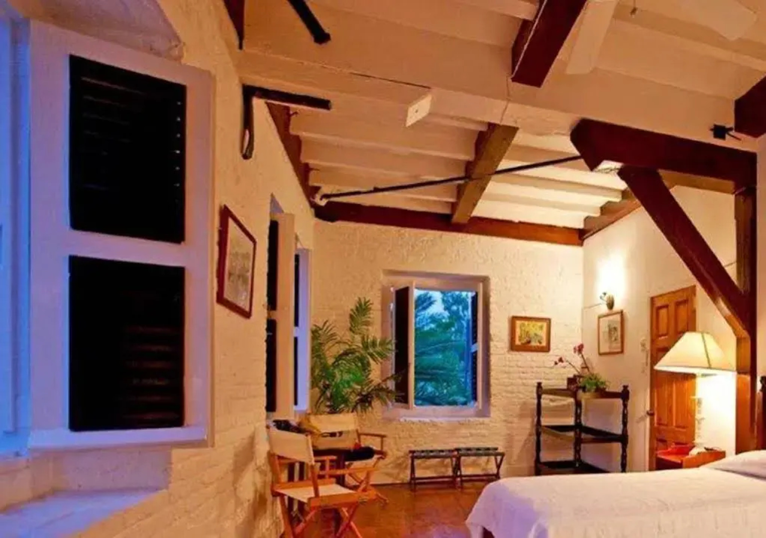 Admiral's Inn and Gunpowder Suites