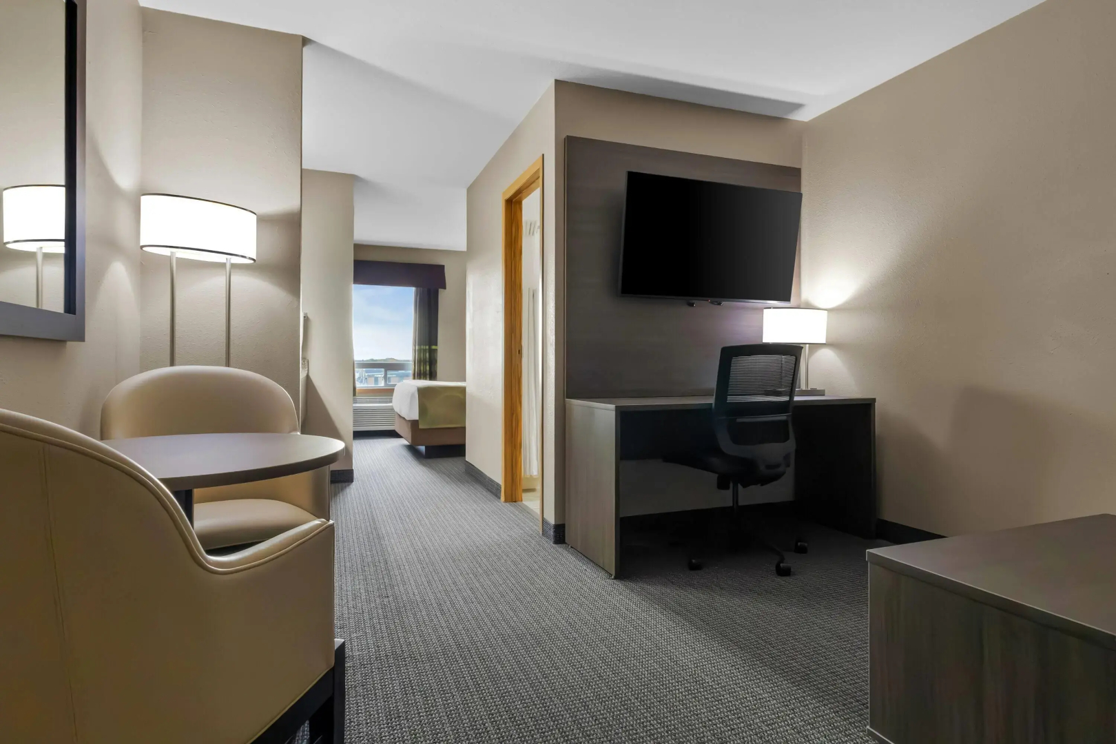 Super 8 by Wyndham Prince Albert