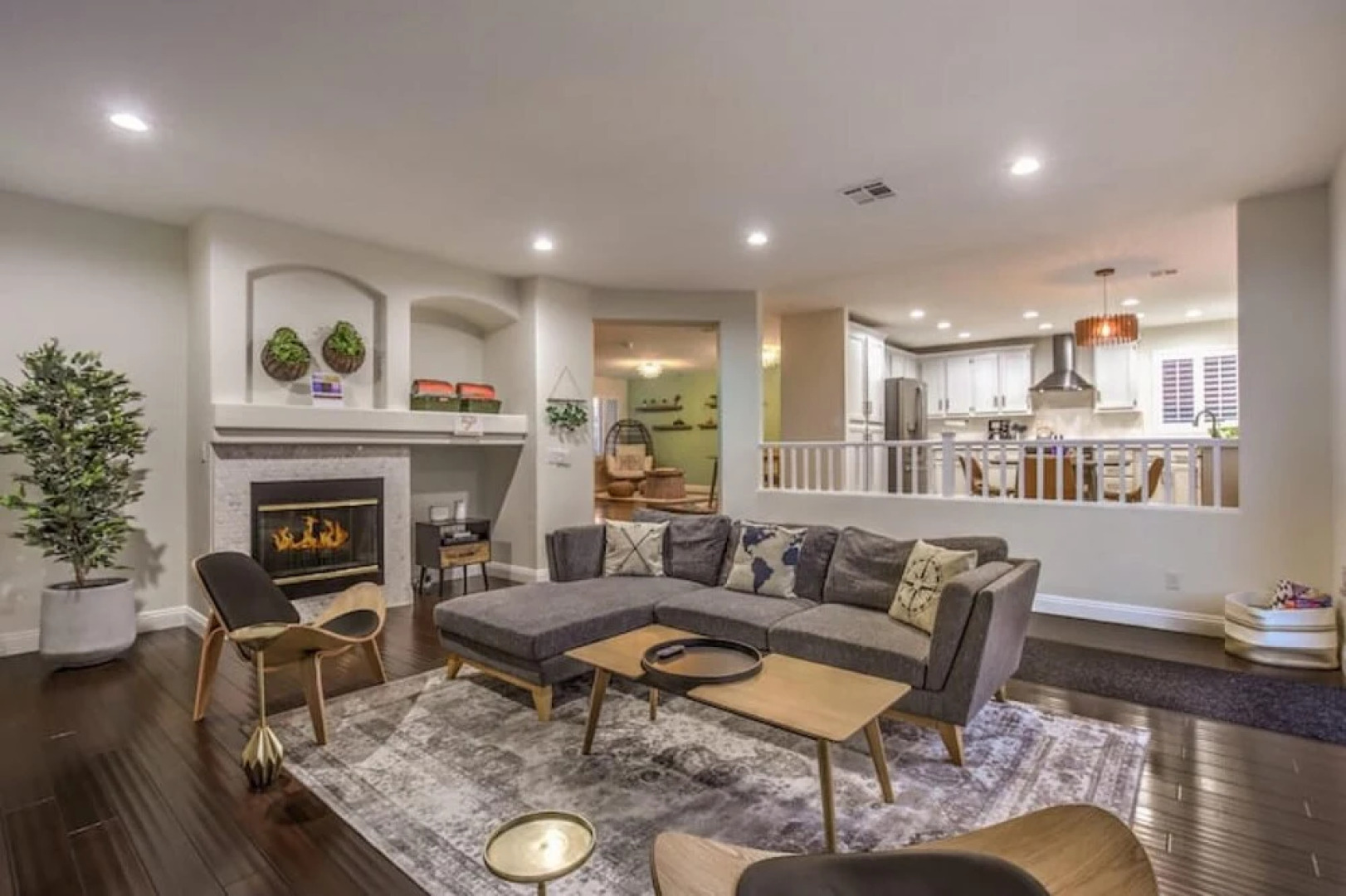 ZEN Retreat Jacuzzi Fire Pit BBQ Hammocks Patio Yoga Room Parking