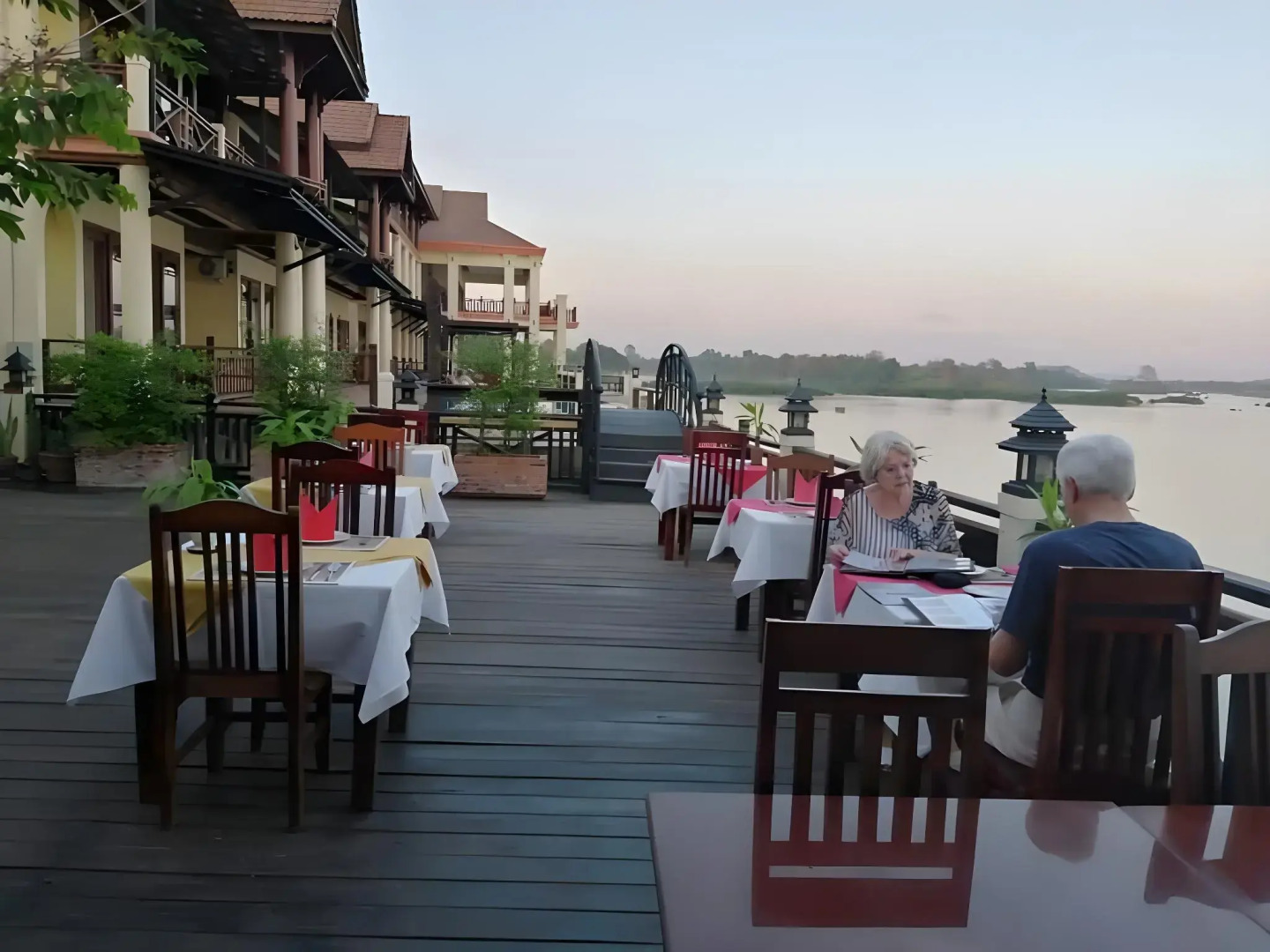 Pon Arena Hotel