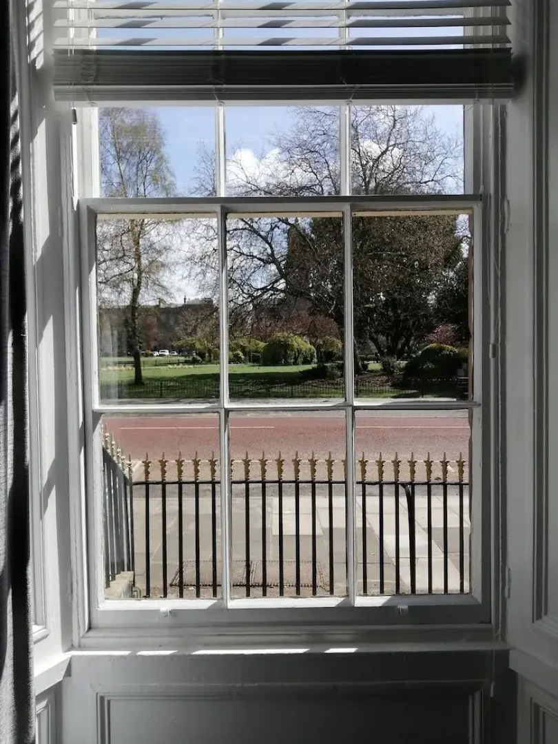 2-bed Flat in Hamilton Square