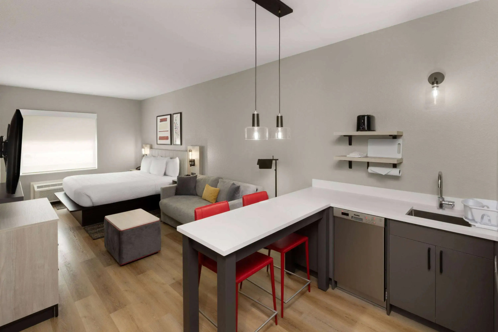 Hawthorn Extended Stay by Wyndham DeSoto