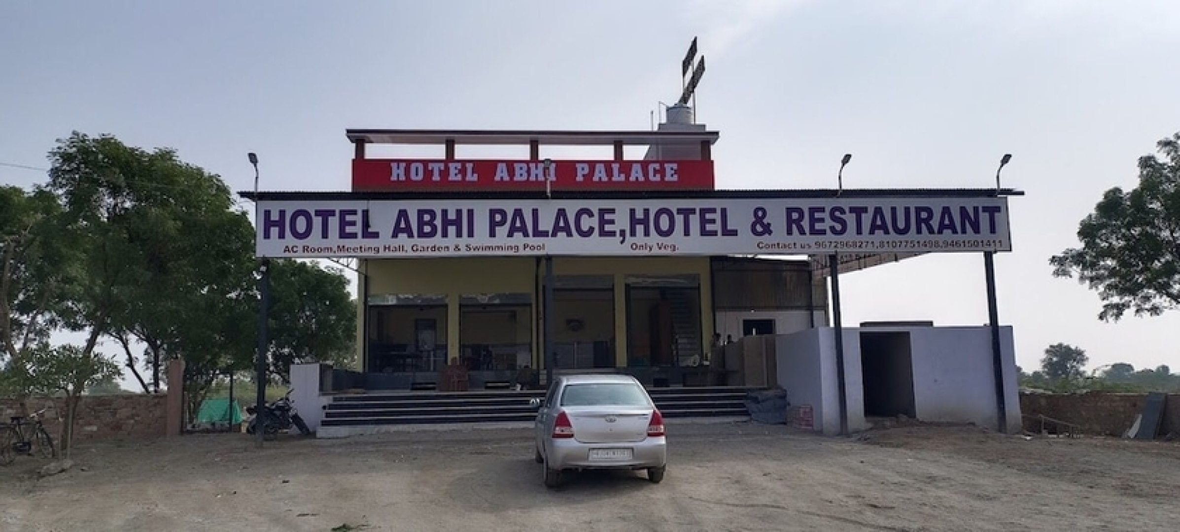 Hotel Abhi Palace