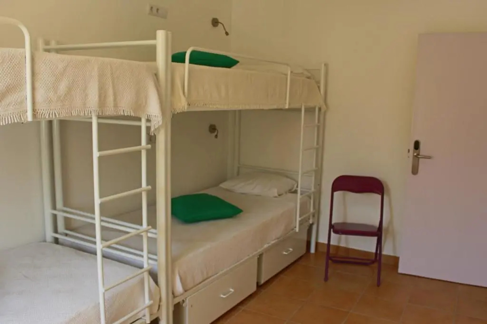 Racing Mackerel Hostel