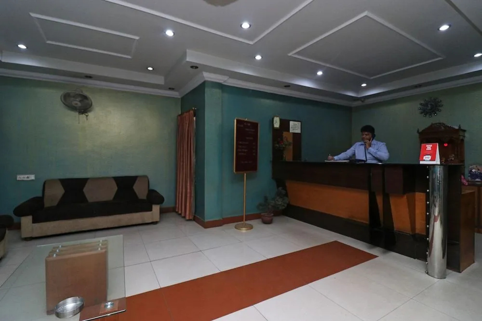 OYO 31010 Konark Regency