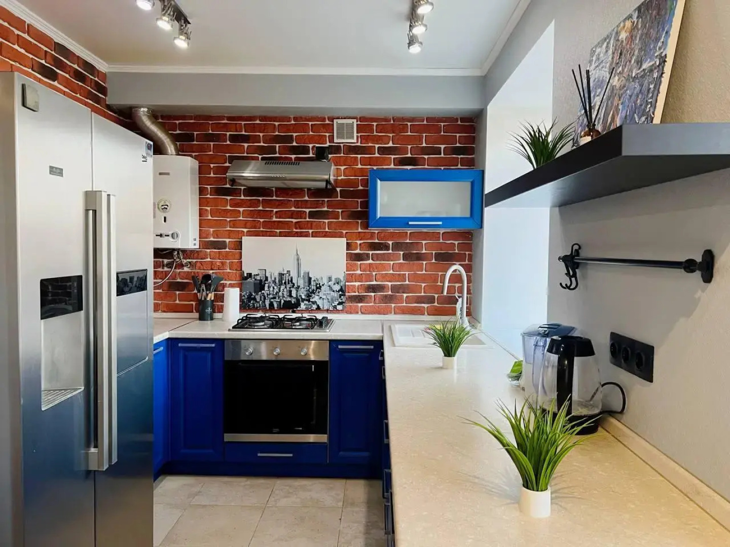 365 ключей на улице 8 марта