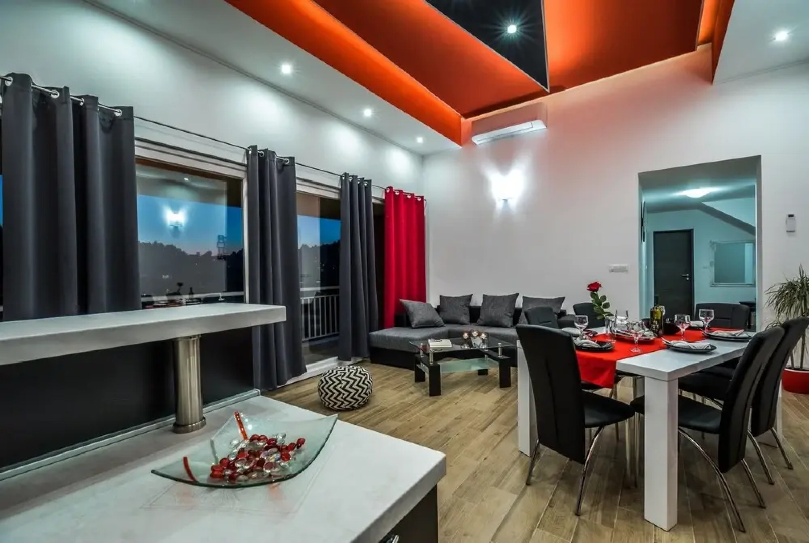 Apartments & Rooms Sunshine Home