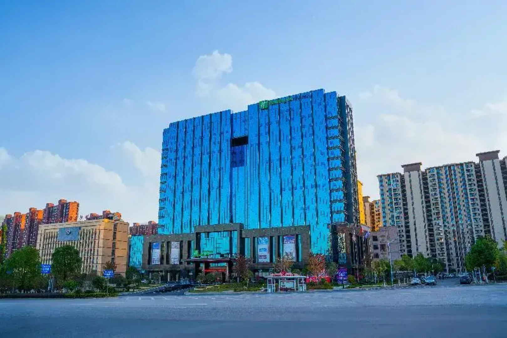 Holiday Inn Express Yueyang Pingjiang, an IHG Ht