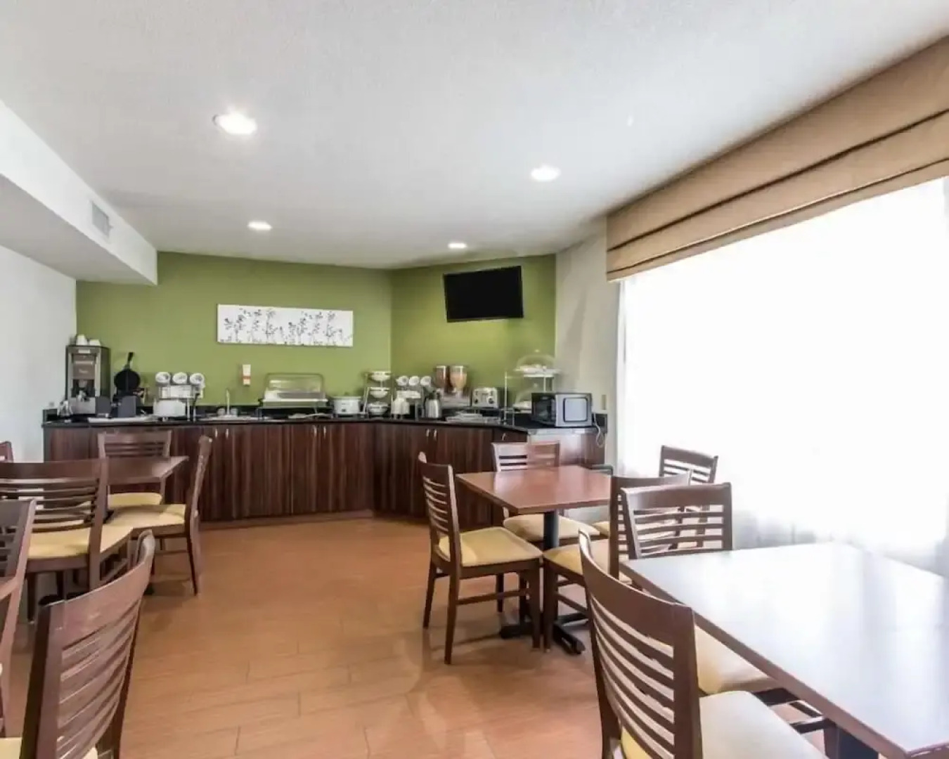 The Douillet by Demeure Hotels