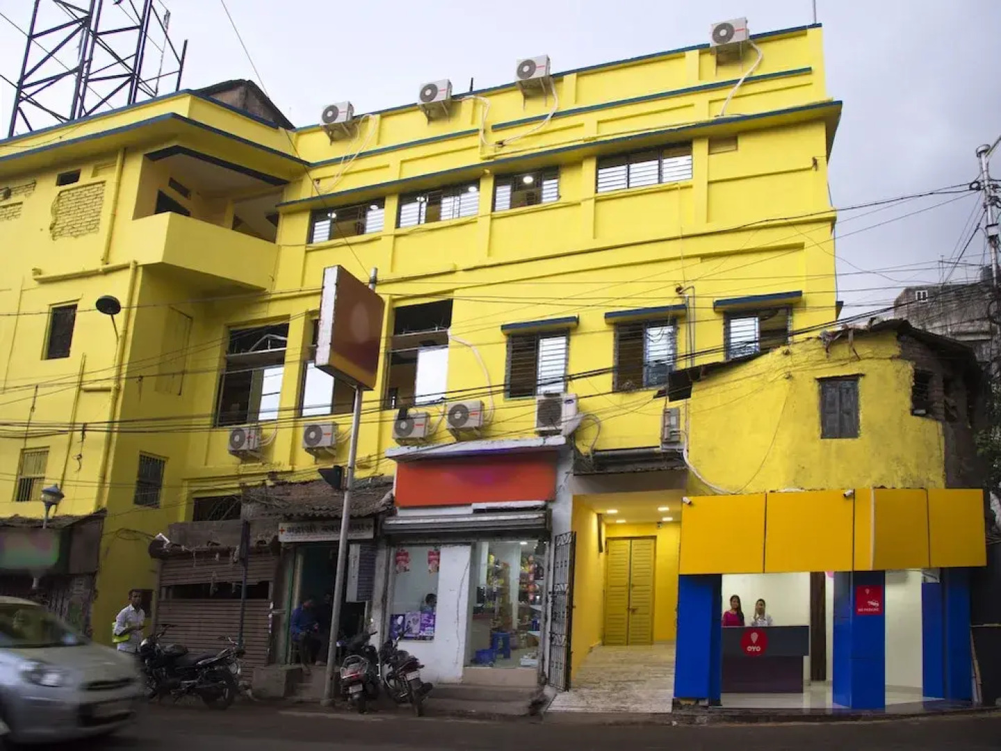 Oyo 13481 Hotel Shalimar