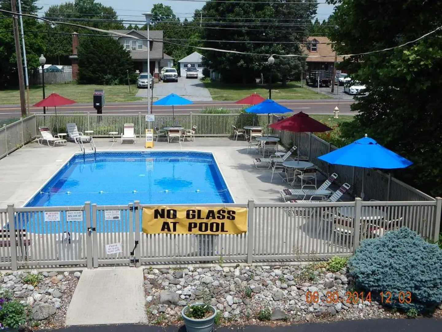 White Rose Motel - Hershey