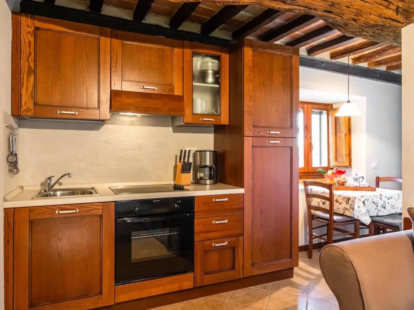 Holiday House With Pool and Fantastic Views