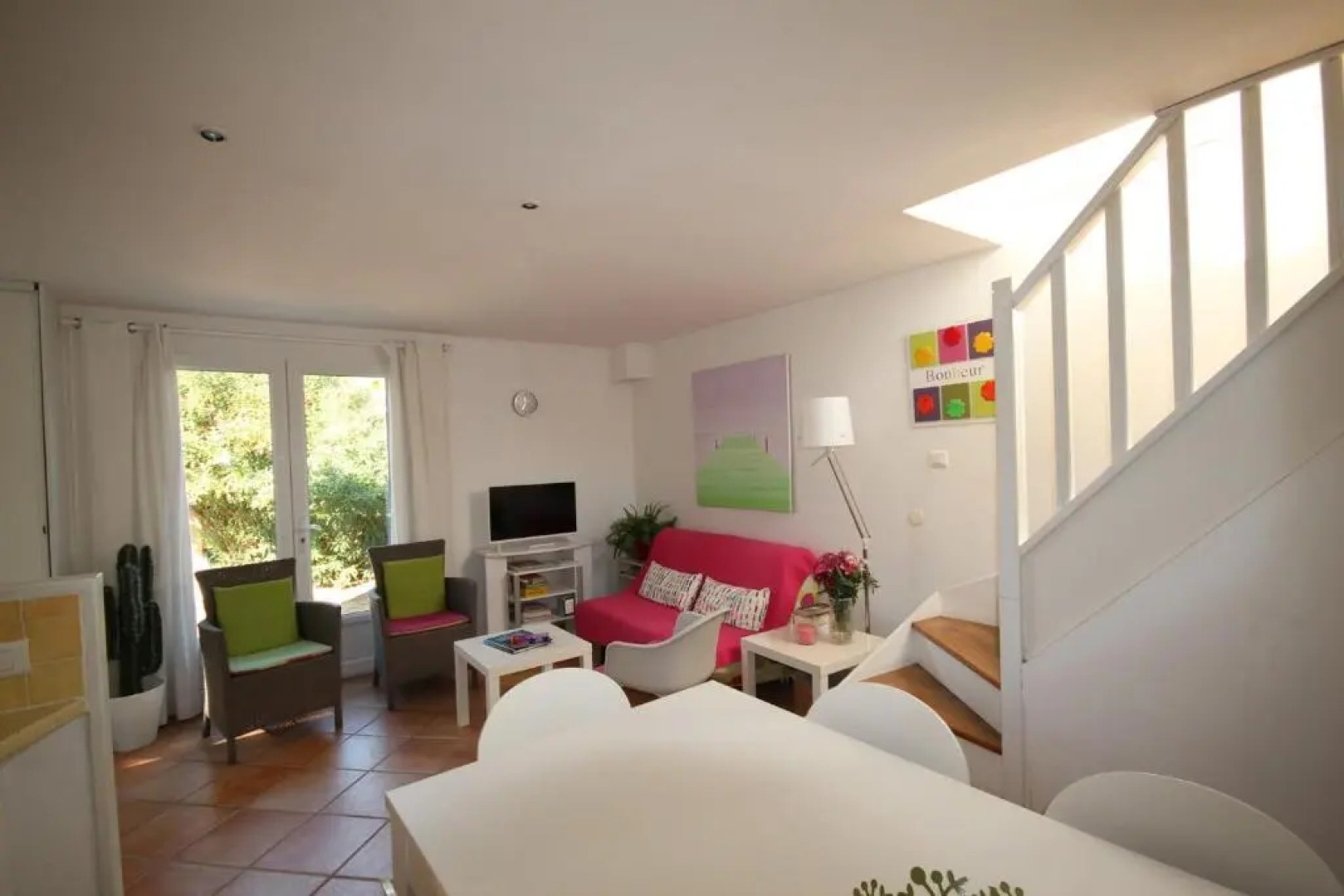 50m de la plage vue mer Très belle maison 3 chambres 5 couchages grand jardin parking voitures LXMURIER