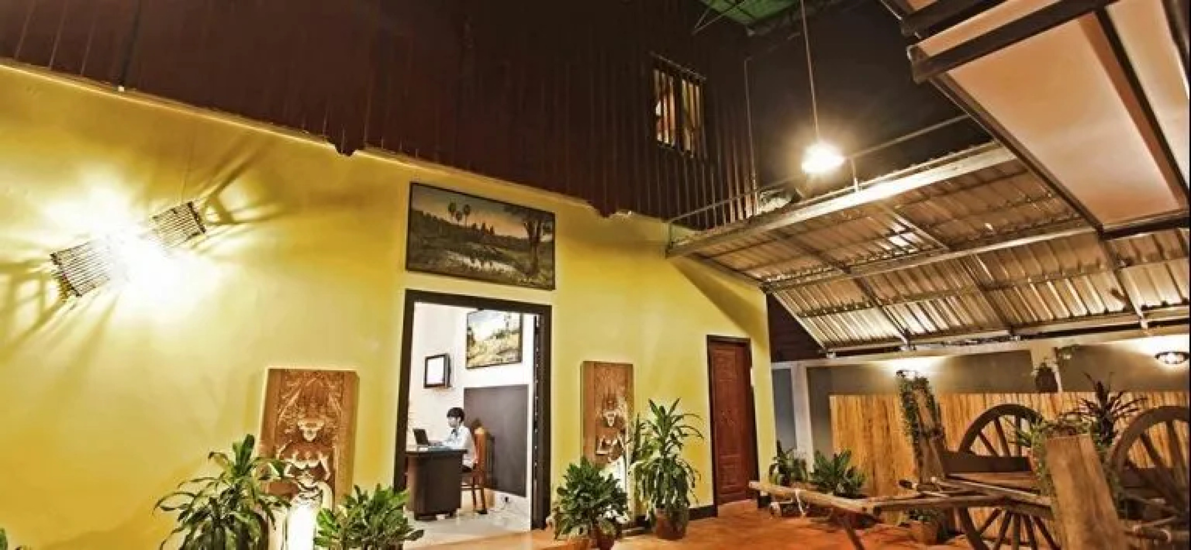 Senses Suites Hostel