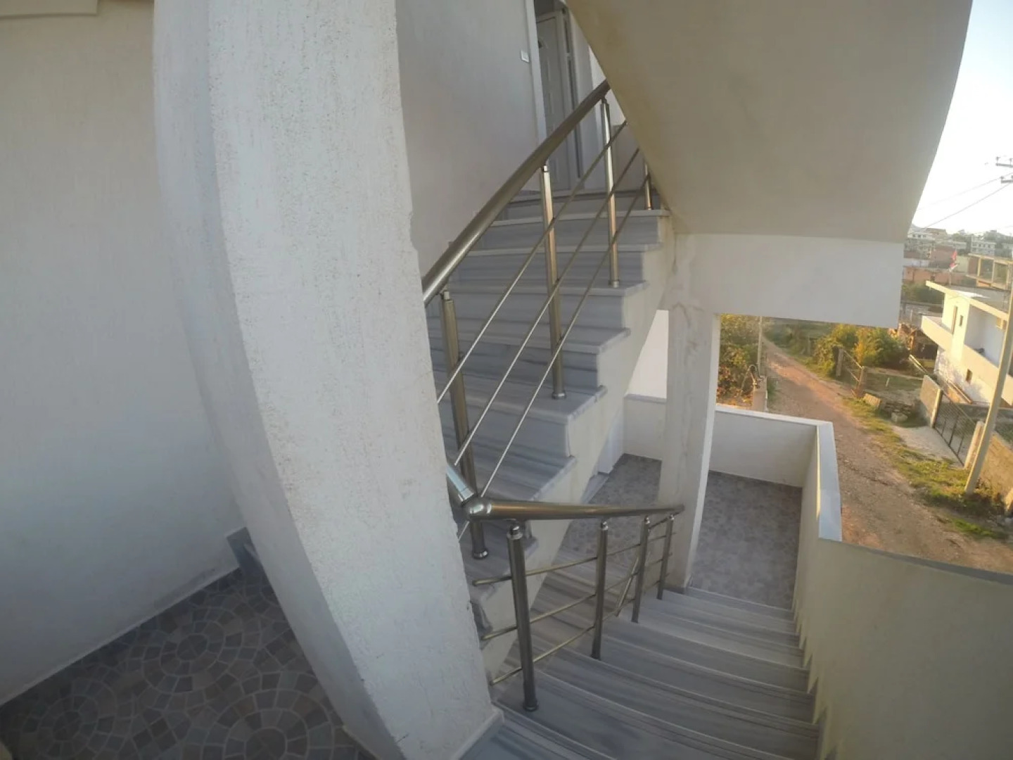 Aleksander Apartments