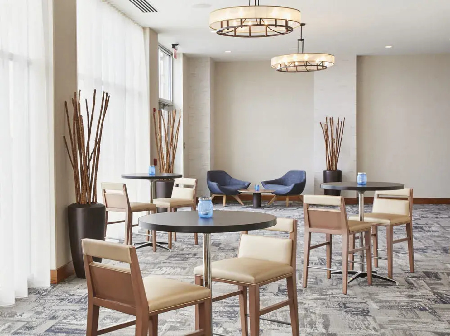 Courtyard Erie Bayfront