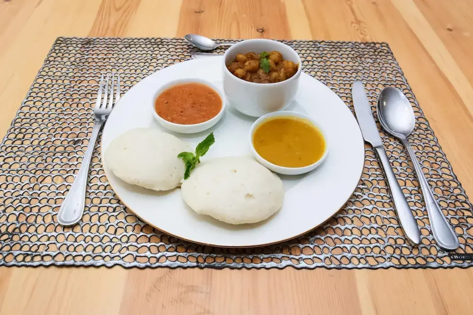 OYO 339 Chandiv Hotel