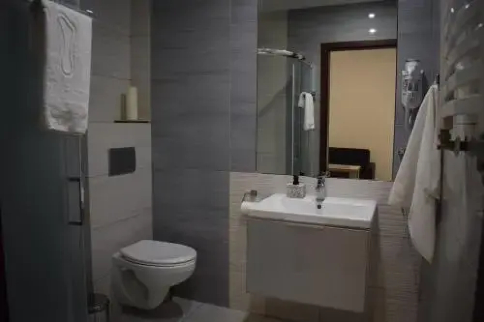 Sepia Restauracja & Noclegi