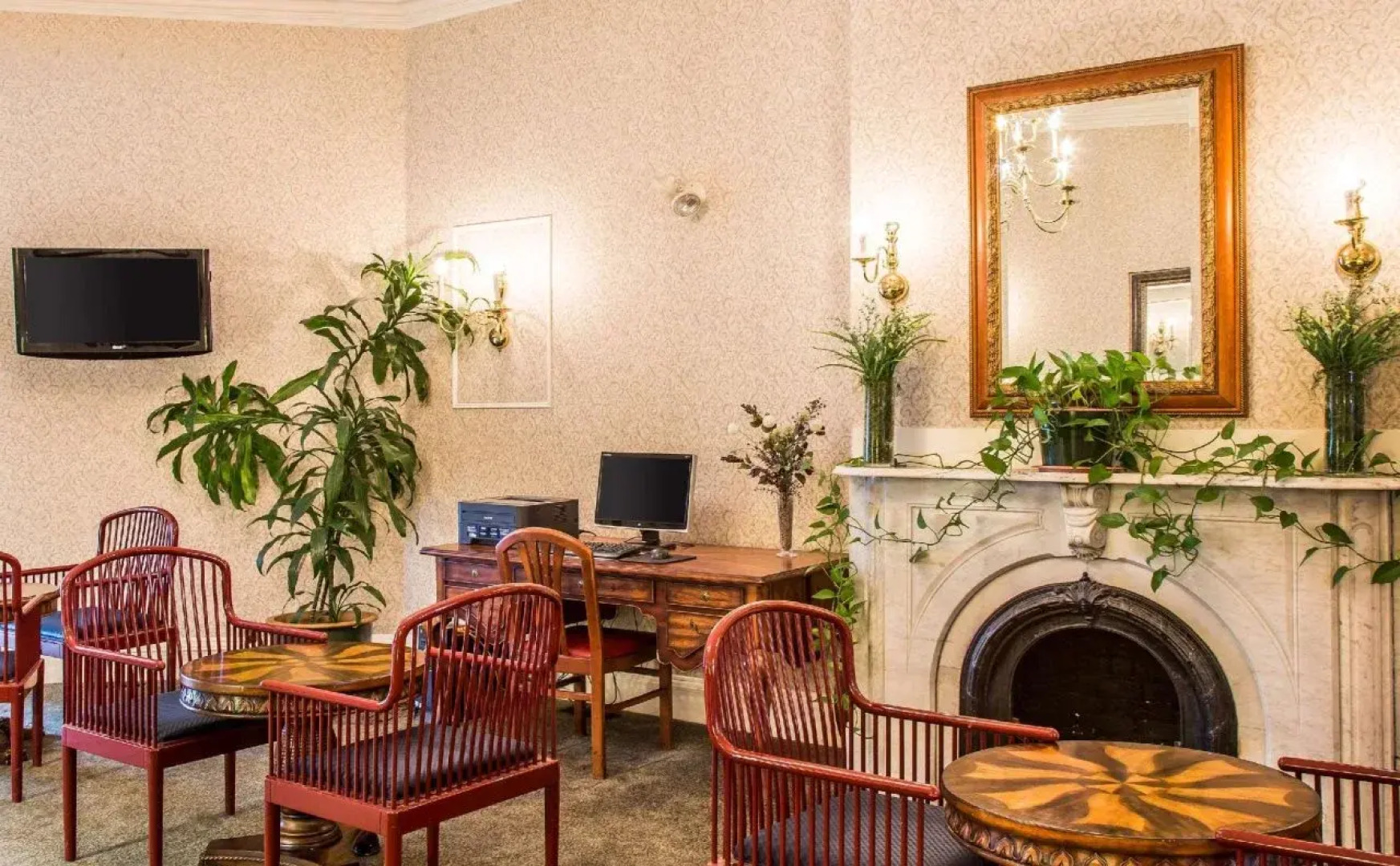 The Carriage House Inn Newport