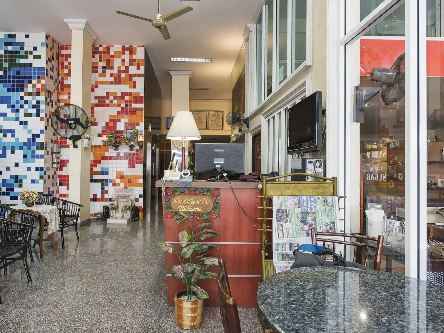 Lodge 61 Bed & Breakfast