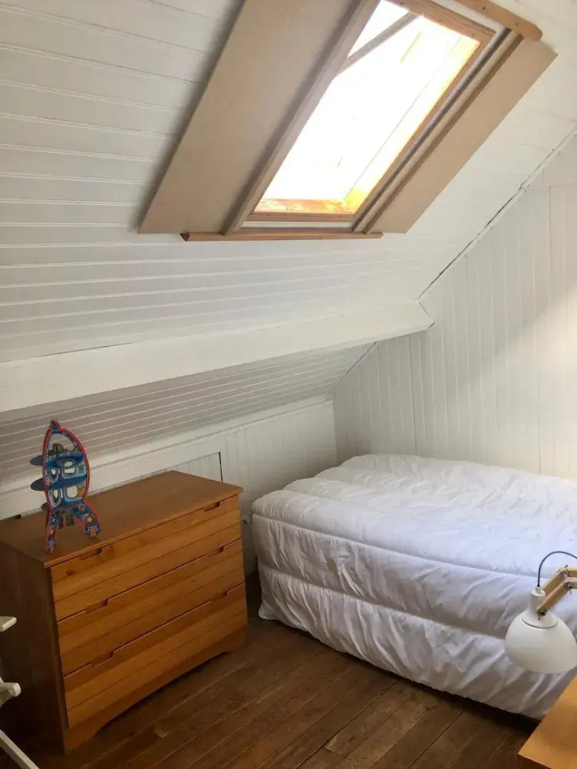 Superb sea View / Private Beach Access