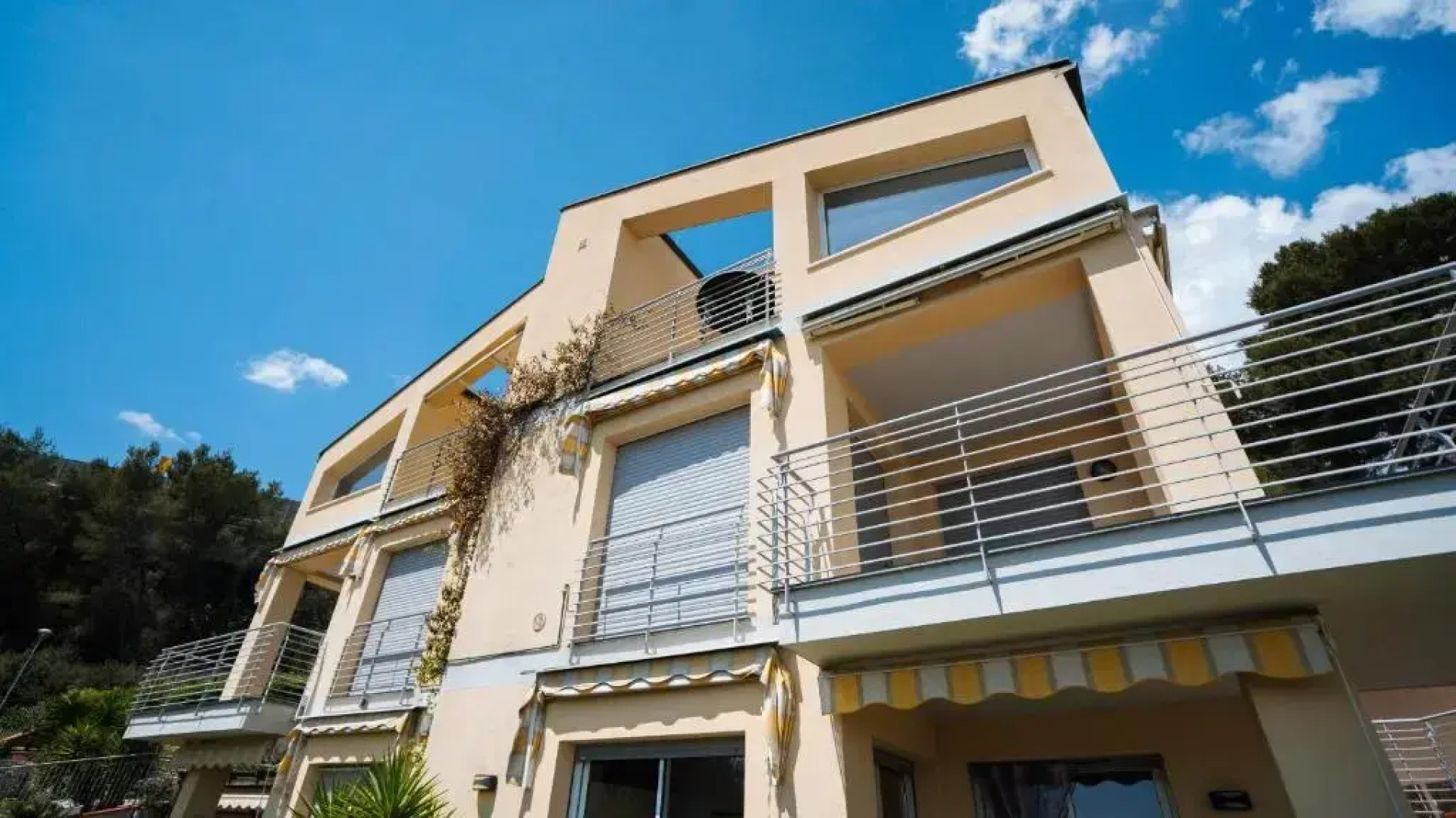 Italianway - Delle Ginestre 28