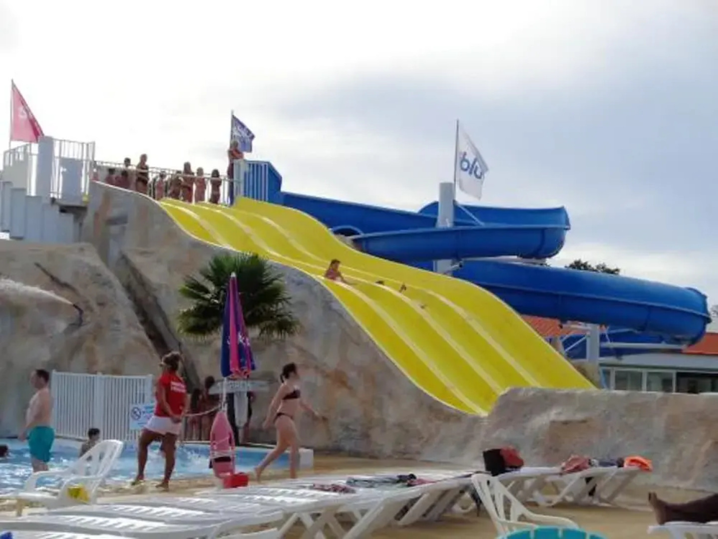 Property With 2 Bedrooms in Les Mathes, With Pool Access, Furnished Ga