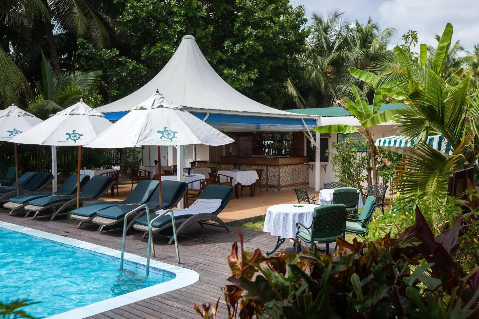 Le Relax Beach Resort - Praslin