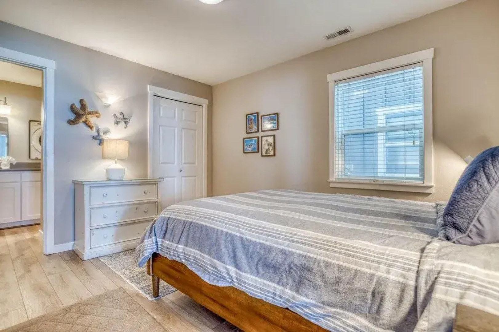 Sea Star Bella Beach