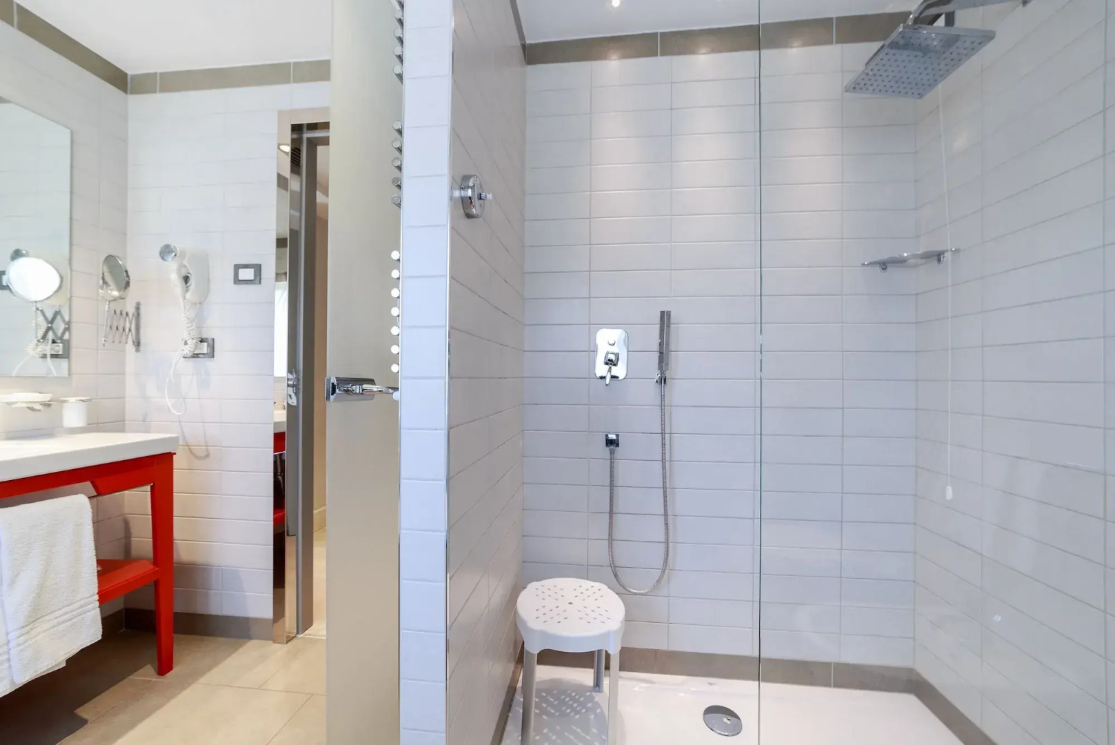 Отель Mirasole International