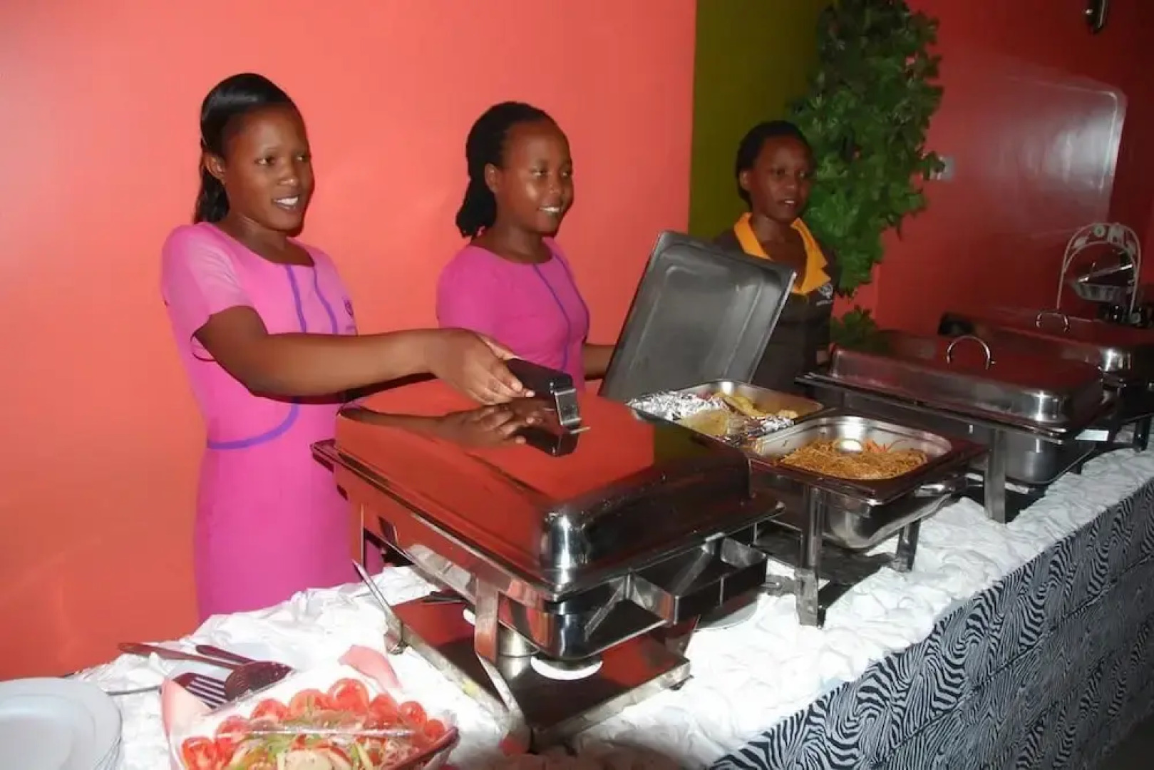 Sandton Hotel Kasese