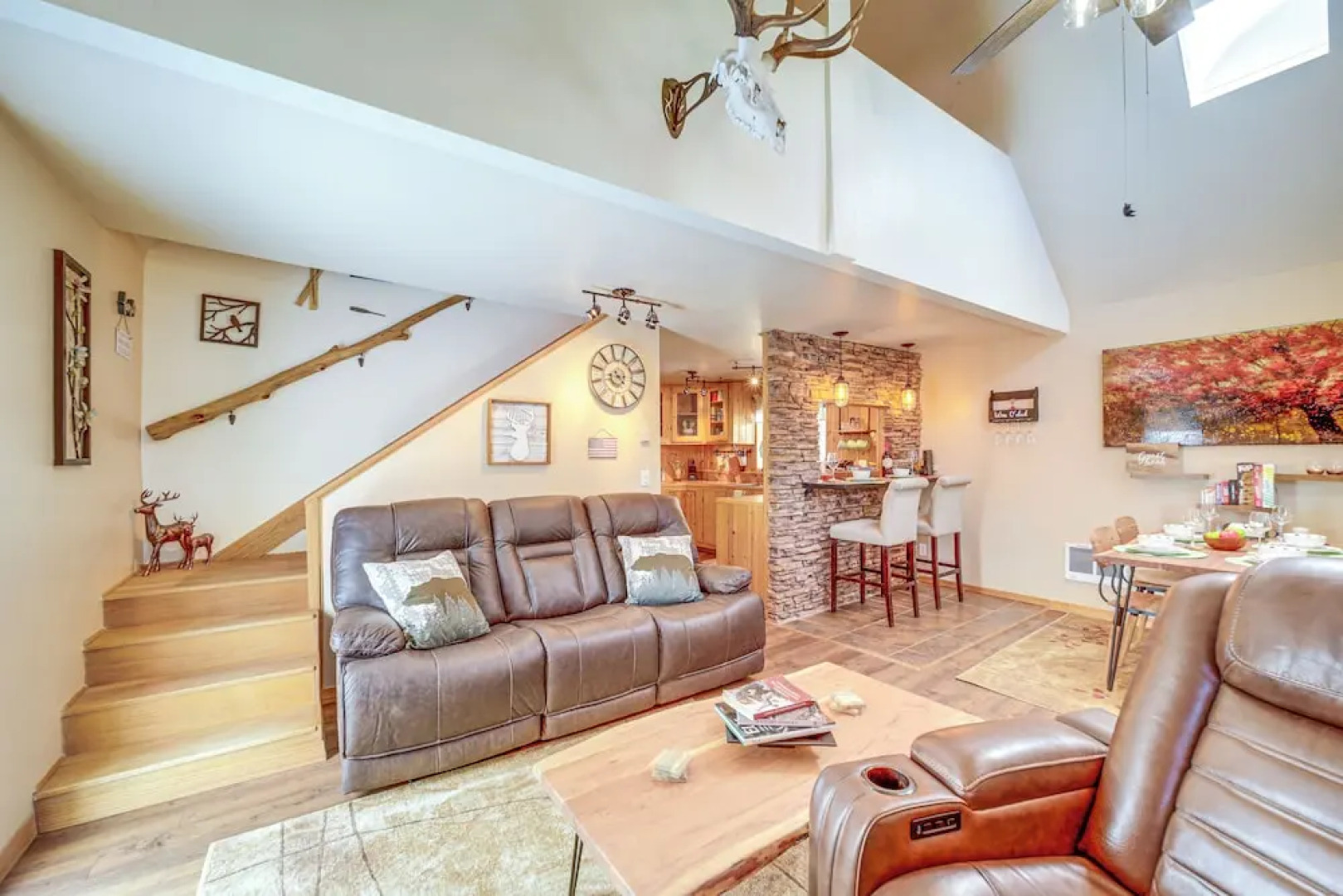 Family Cabin in Pine w/ Deck: Pets Welcome!