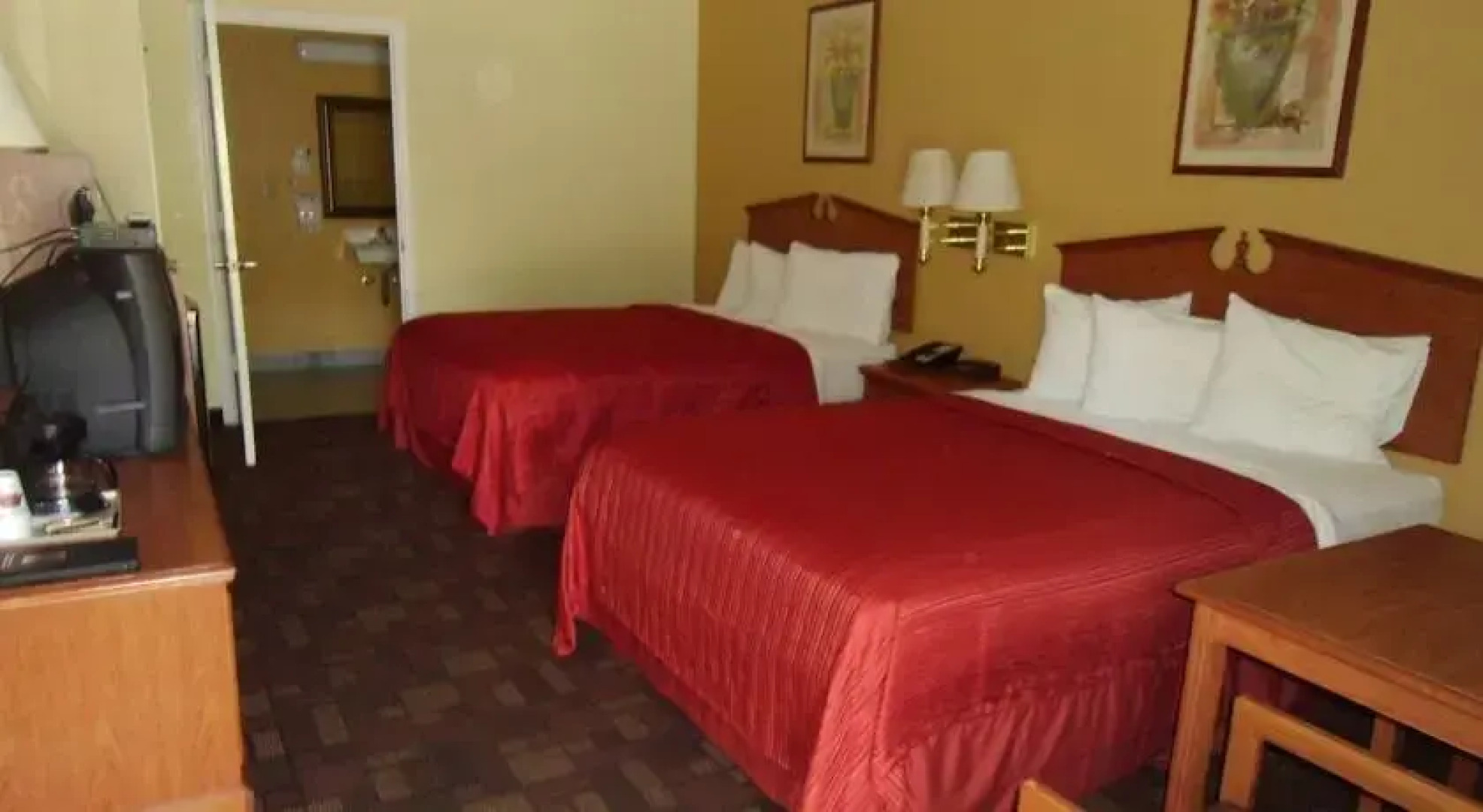 Guesthouse Inn and Suites