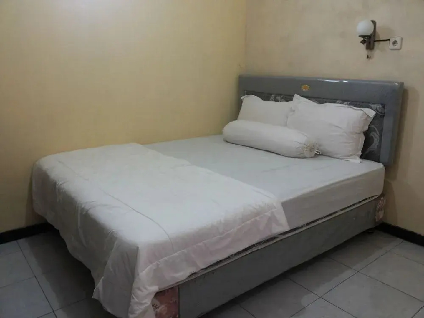 Cahaya Rahman Guesthouse Syariah Penginapan Banjarbaru