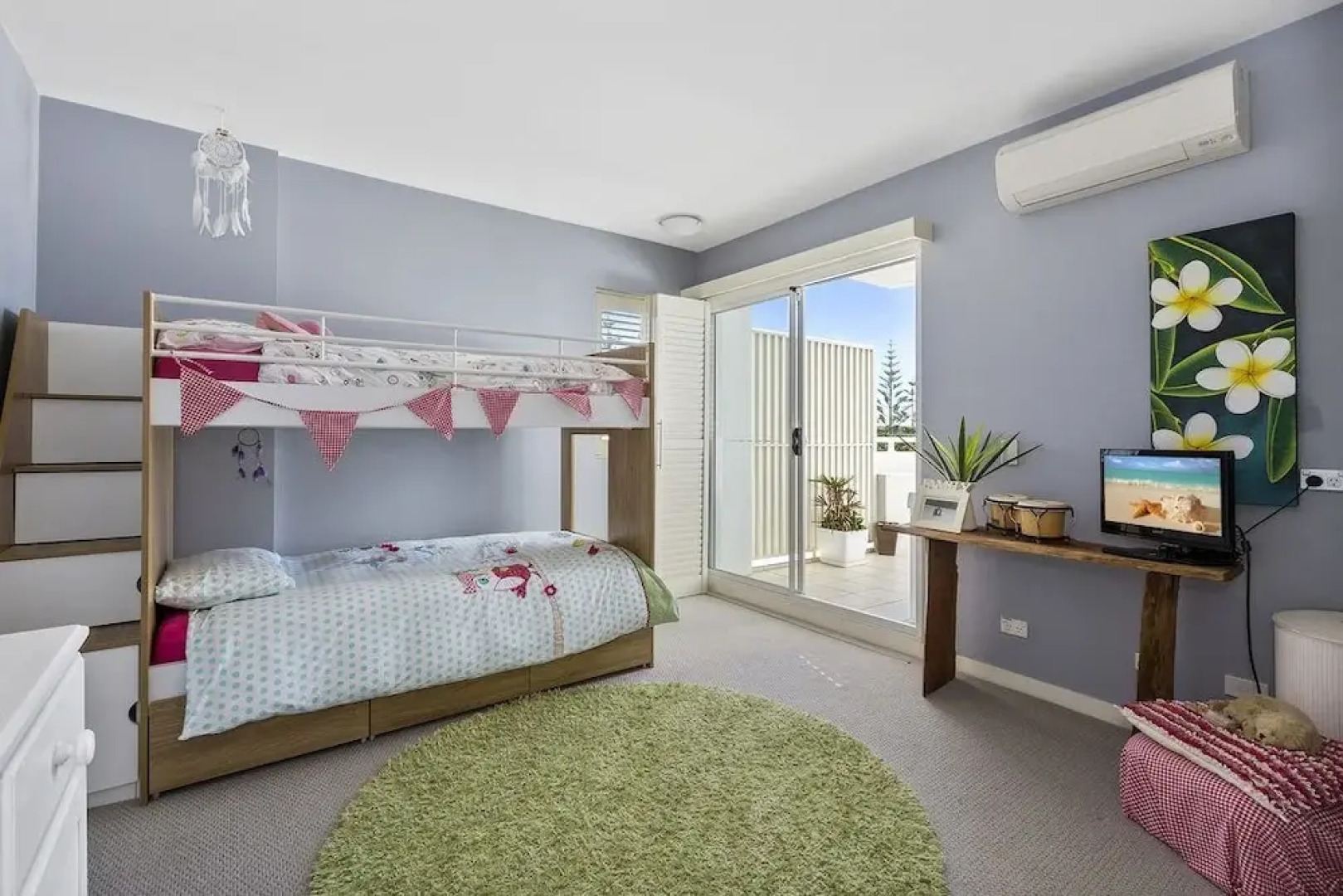 Resort On The Beach 1219/20