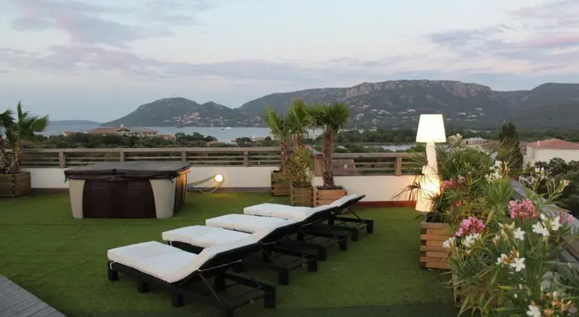 Villa sur le toit - Cita di Sali