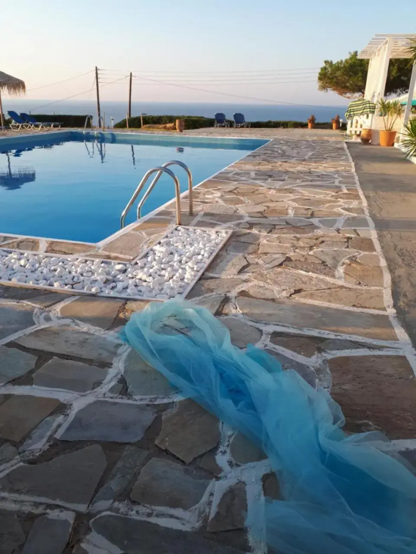 Bellevue Village Apartments Studios