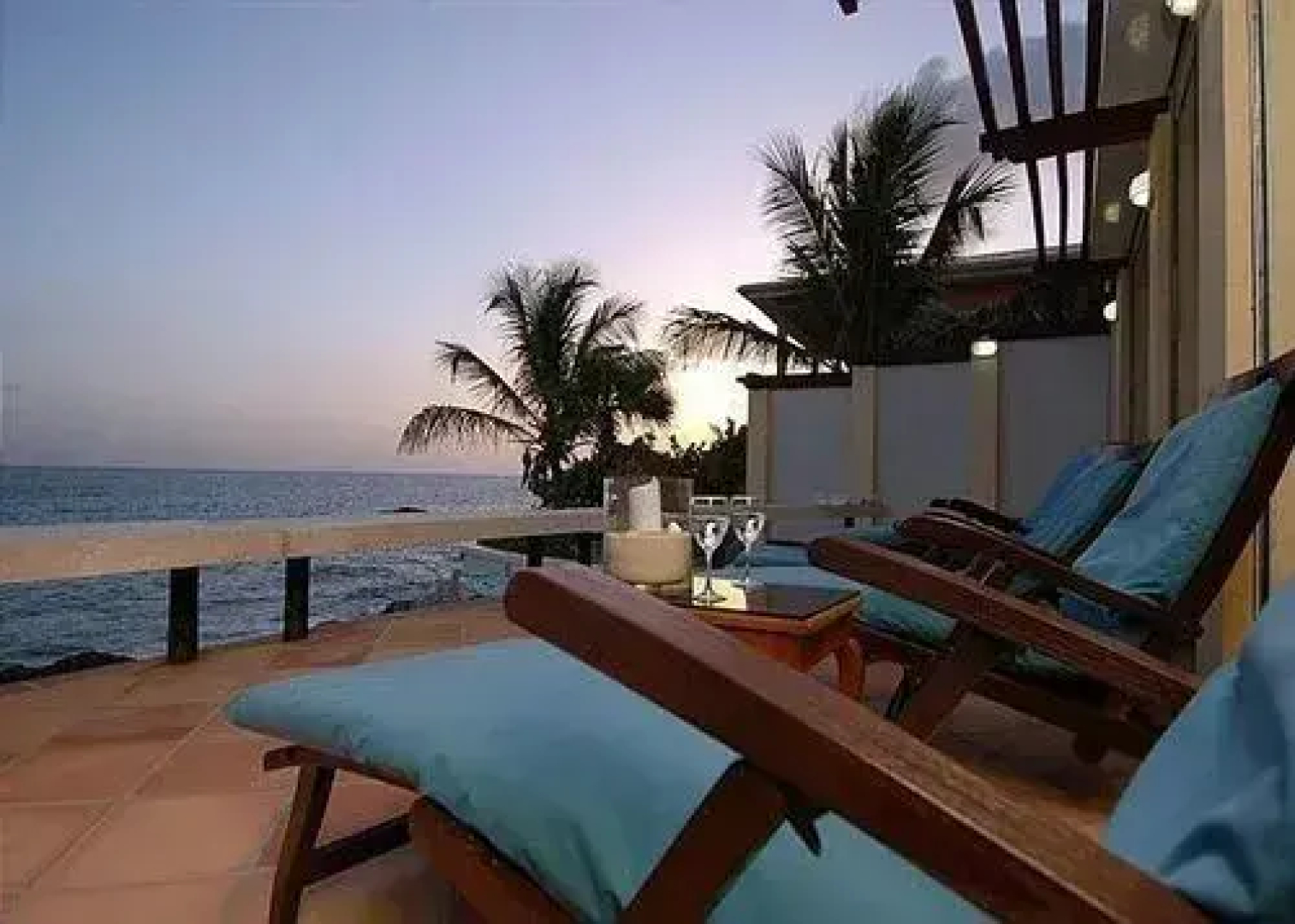 Coral Breeze by RedAwning
