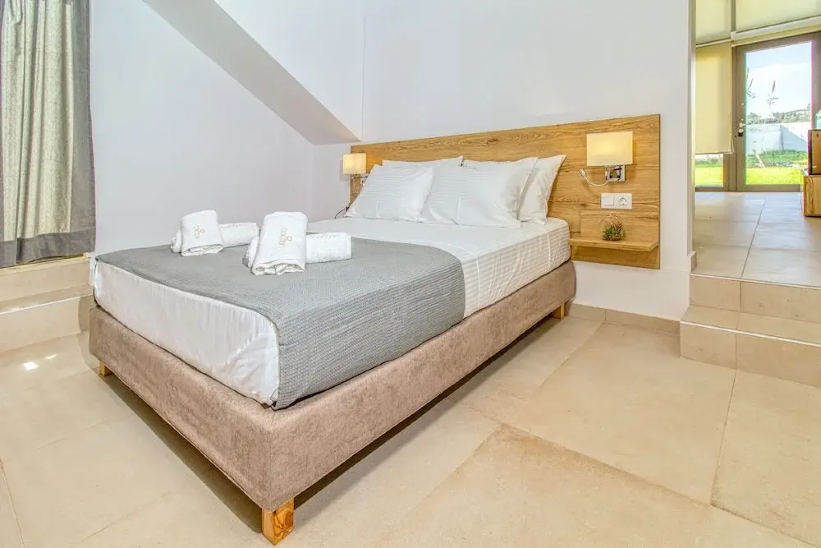 Cocoon Coral Villa-1km From Maleme Beach