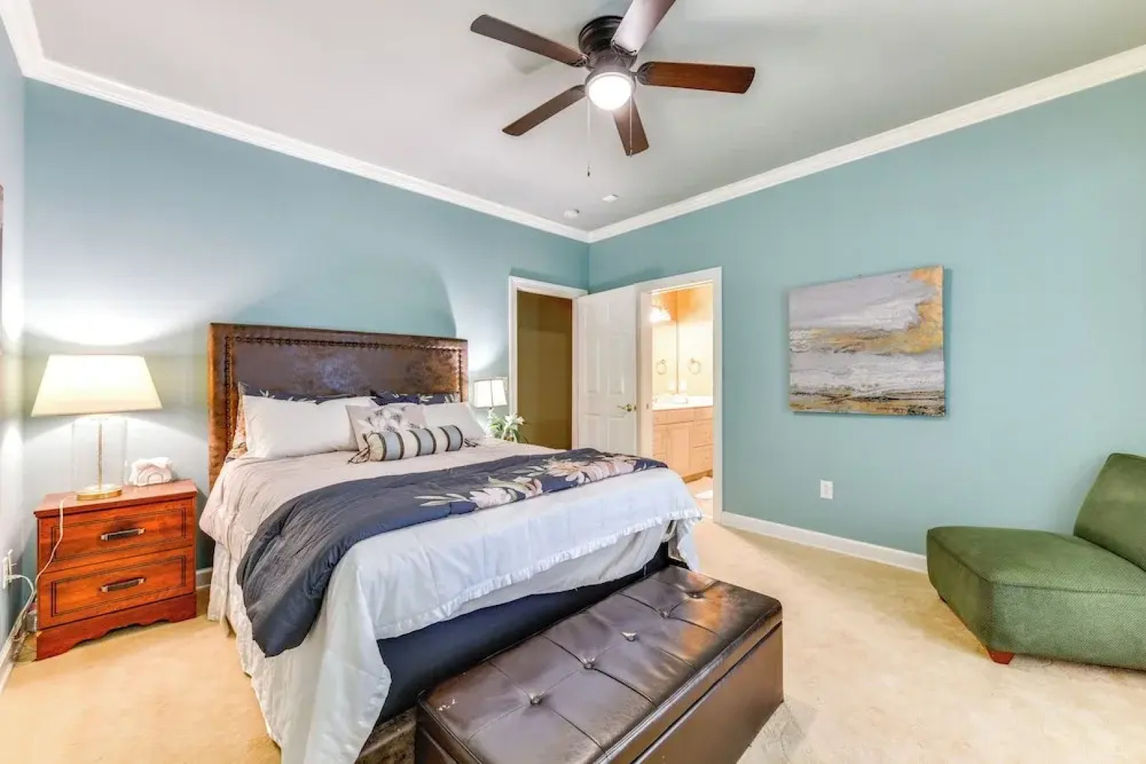 Sherrills Ford Escape w/ Hot Tub, Deck & Yard