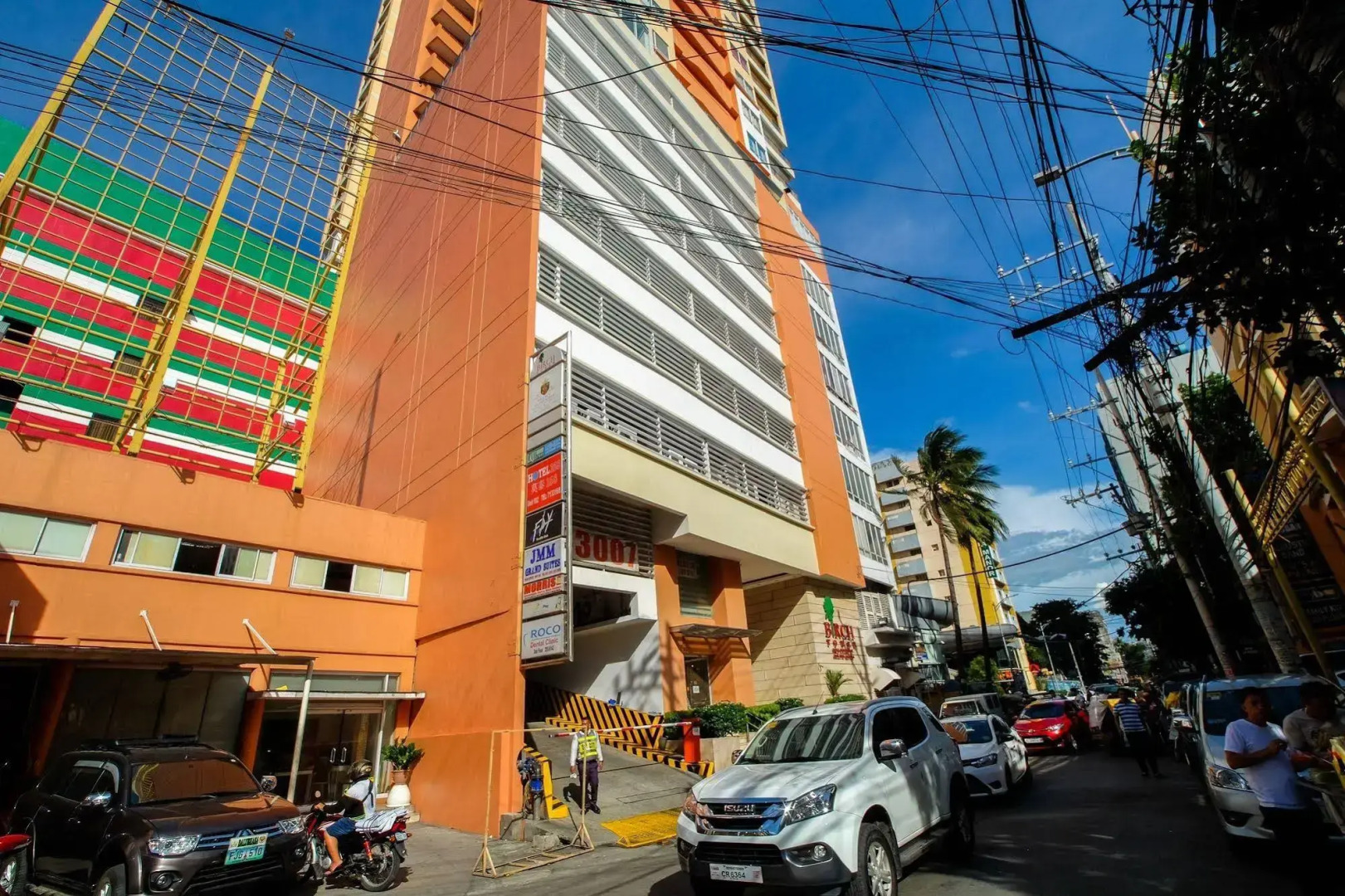 ZEN Rooms Malate Robinsons