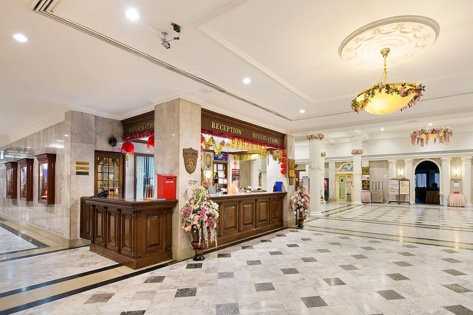Royal Rattanakosin Hotel