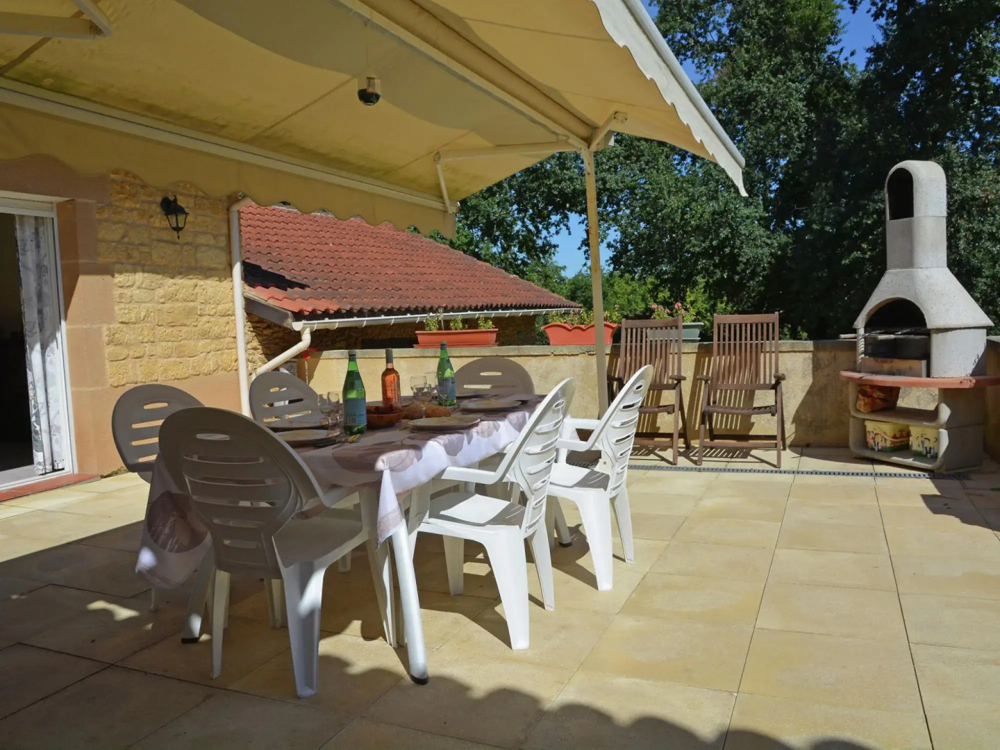 Traditional villa in Lias D'armagnac with pool
